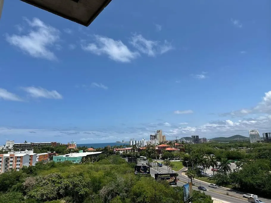 Comodo Departamento En Mazatlán